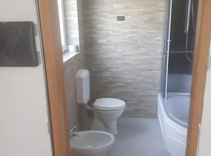 La Grolla Apartament *